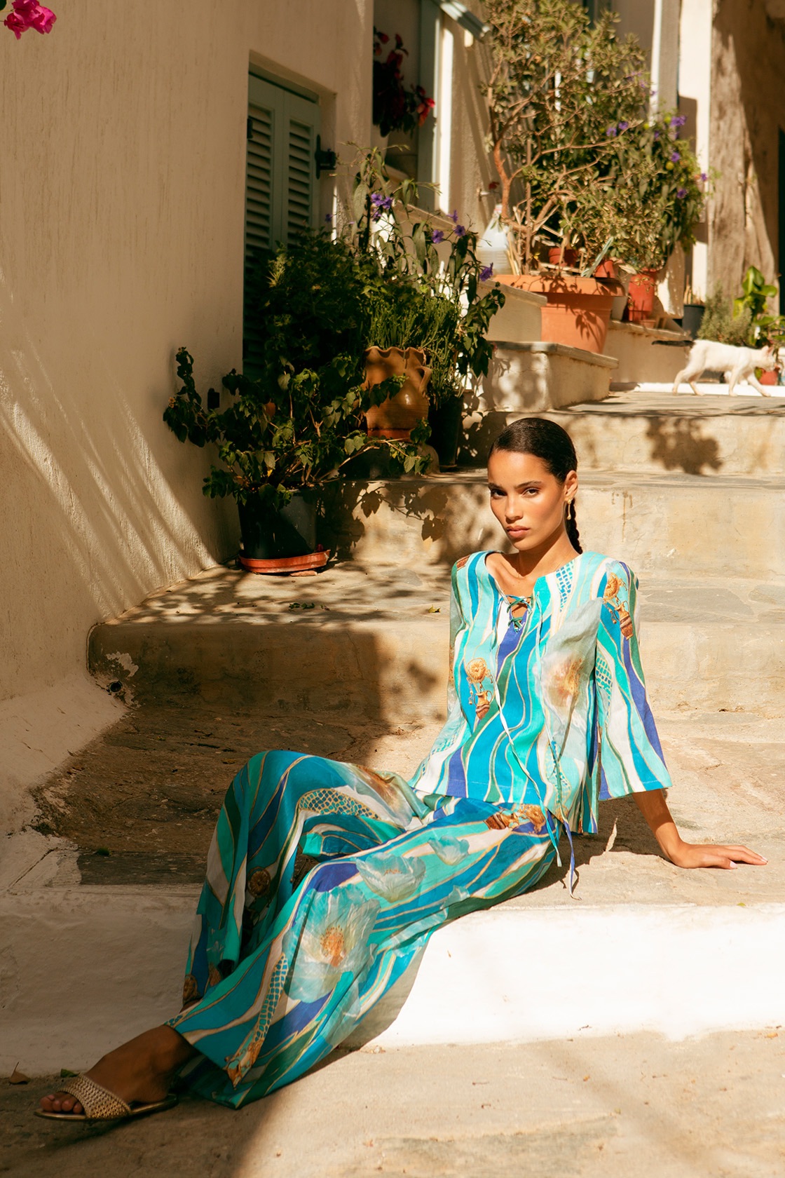 Daphne printed blouse, High-waisted loose trousers